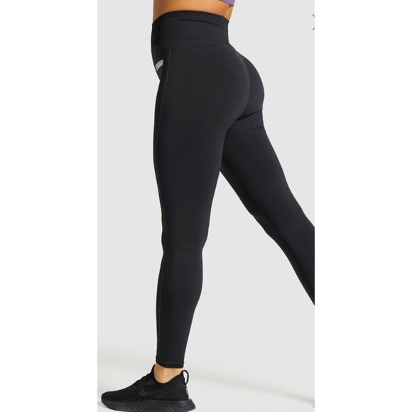 🛑SOLD🛑GYMSHARK BREEZE LIGHTWEIGHT SEAMLESS - Picture 3 of 4